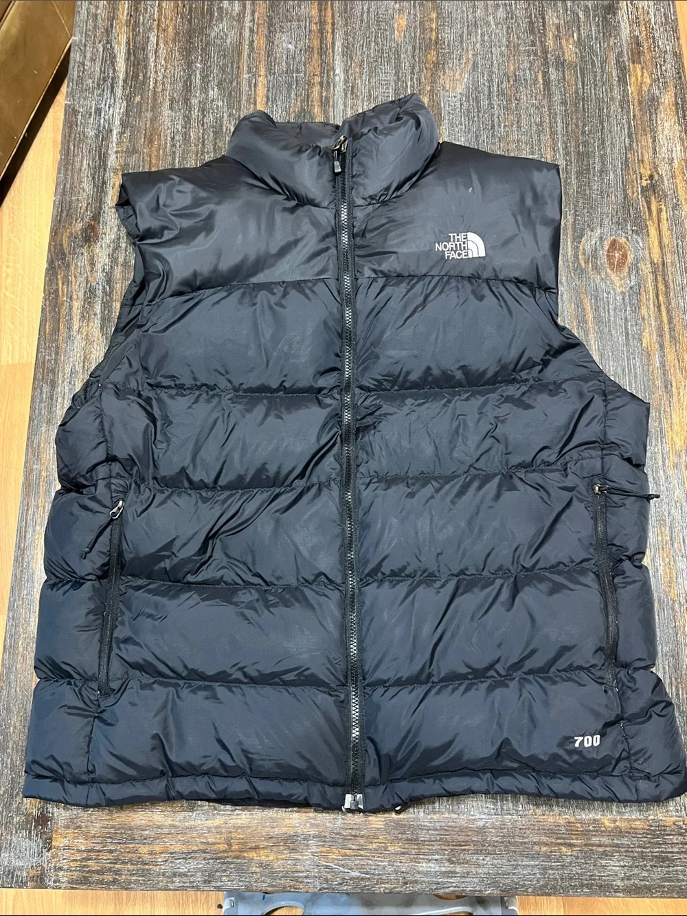 The North Face Men's Black 1996 Retro 700 Insulated Down Vest